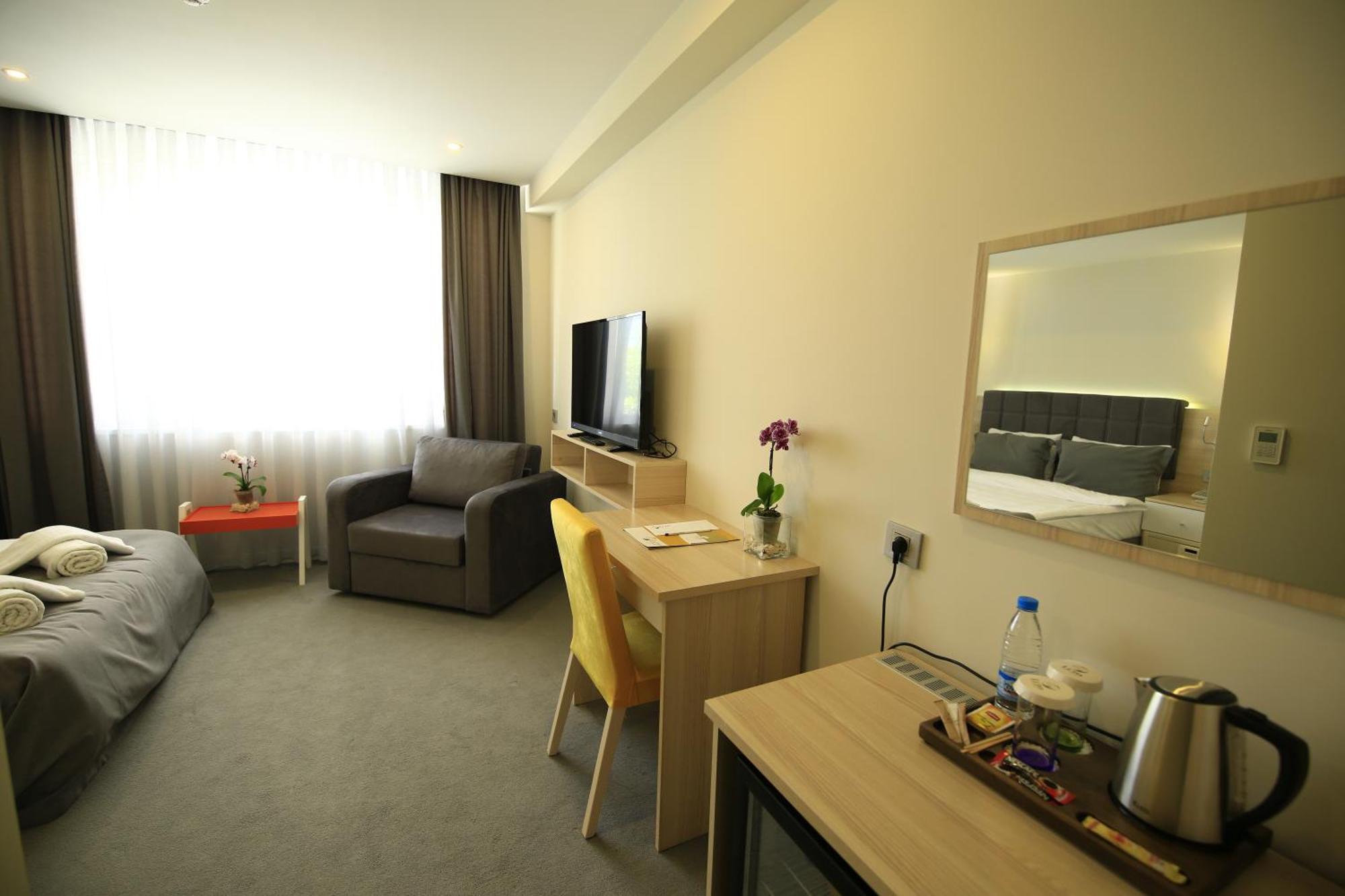 Leto City Hotel Ескишехир Екстериор снимка